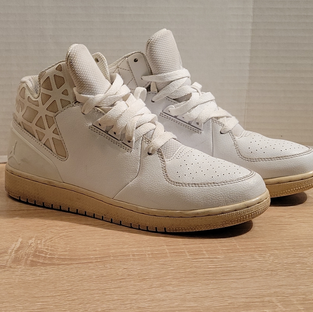 Nike Air Jordan 1 Flight 3 Triple White Size 6.5y